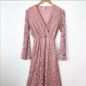 Maxi dress (could be Maternity)
